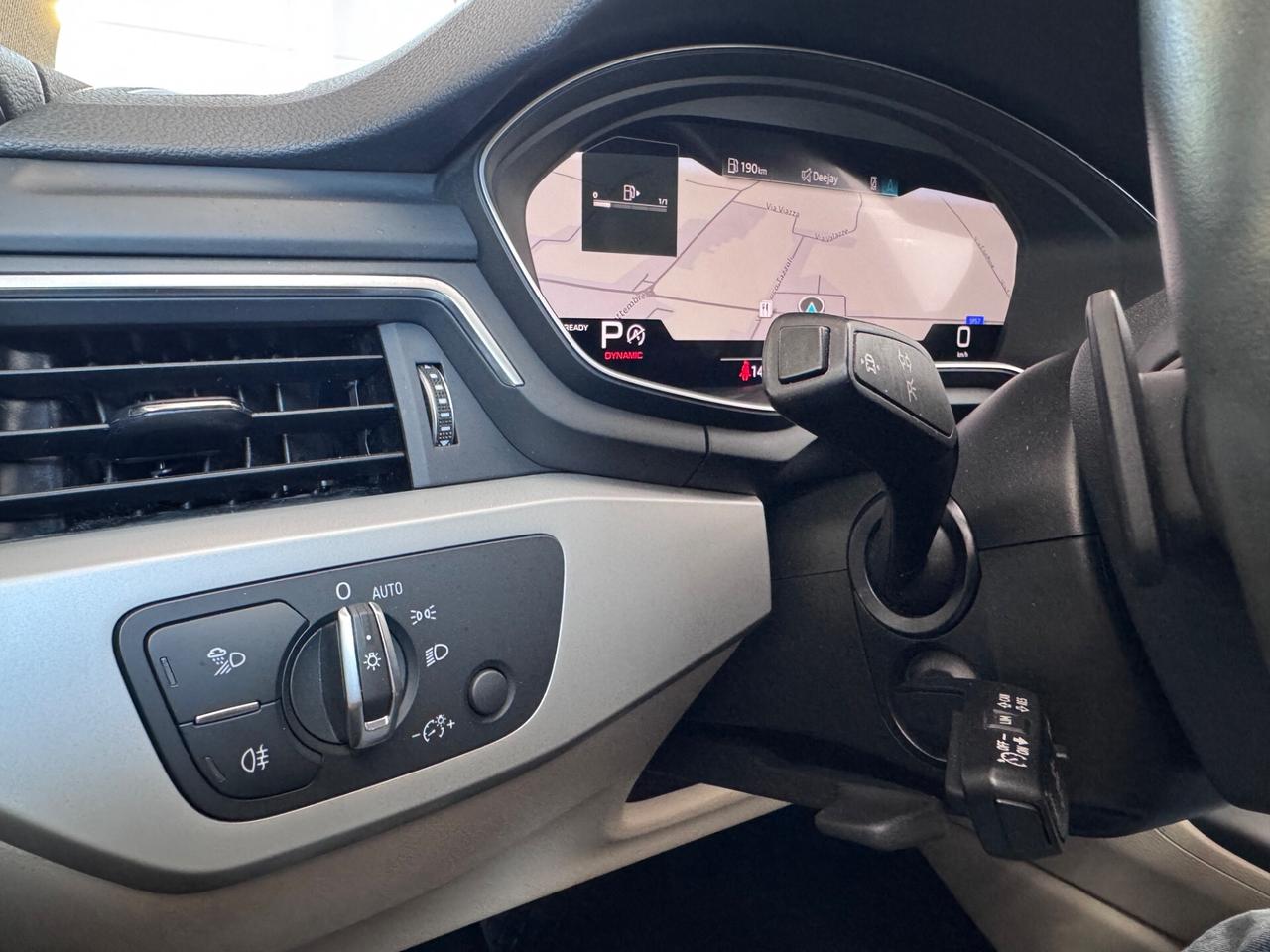 AUDI A4 Avant 35 TDI/163 CV S tronic PELLE TOTALE