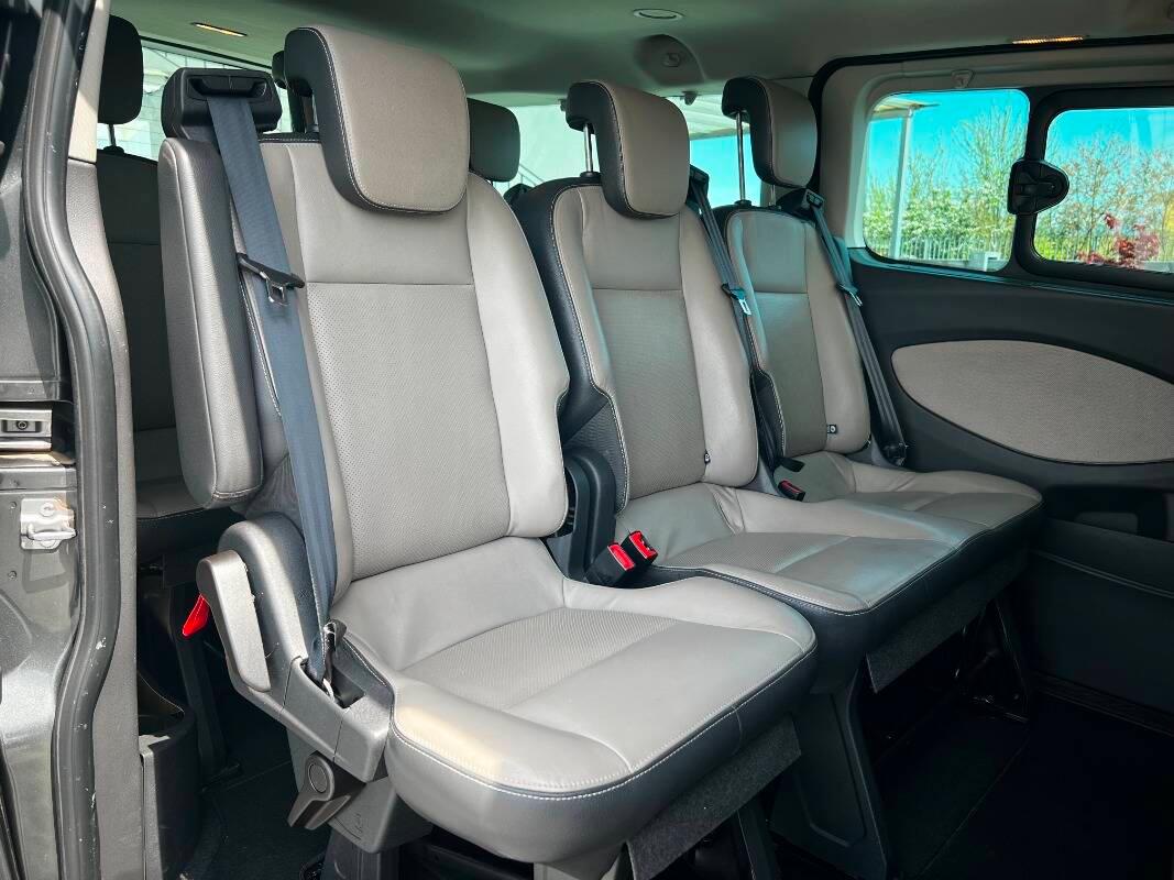 Ford Tourneo Custom 310 2.0 tdci 170cv Titanium L2H1 E6
