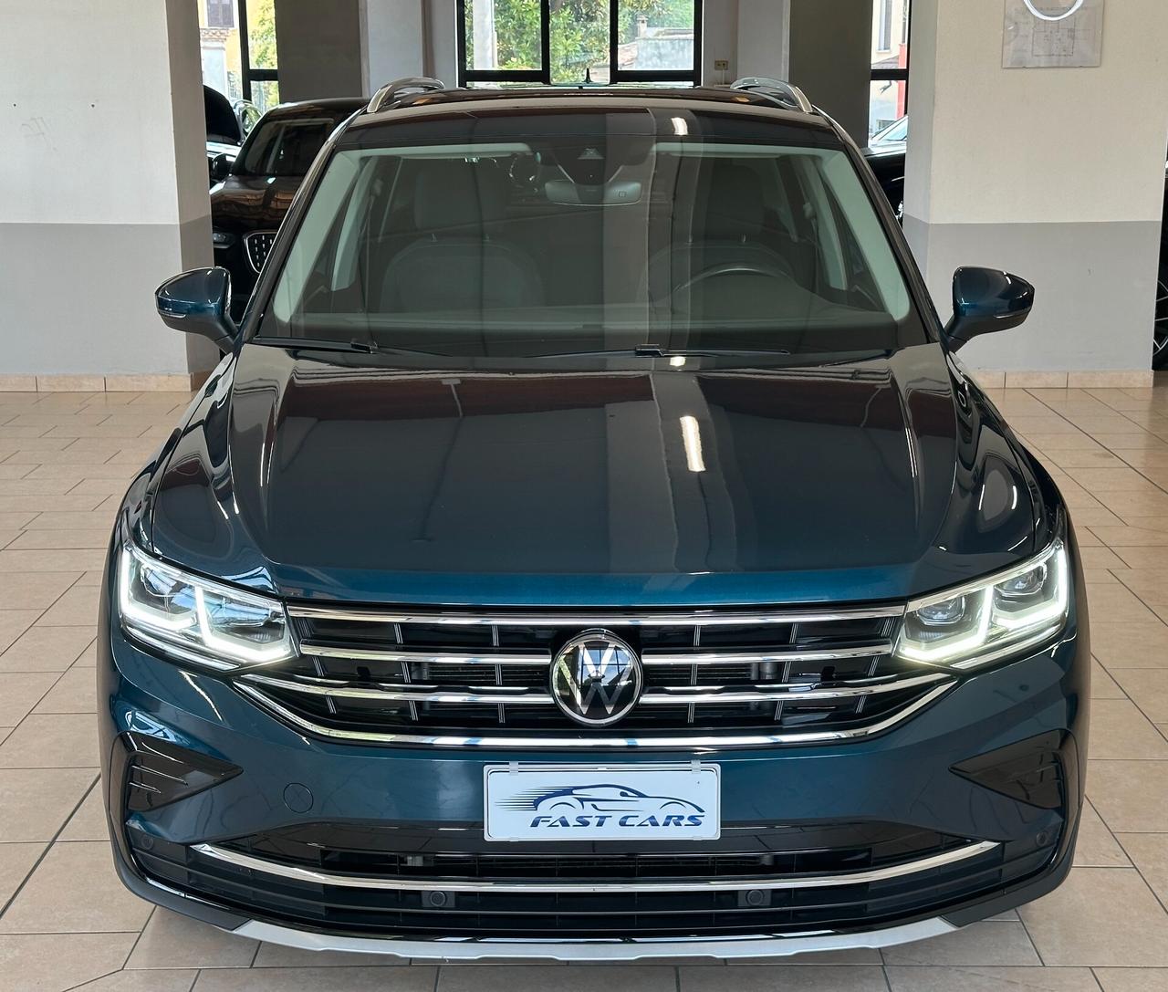 VOLKSWAGEN TIGUAN ELEGANCE 4MOTION 2.0 TDI DSG *MATRIX*CARPLAY*LUCI*