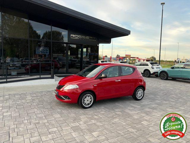 LANCIA Ypsilon 1.2 5 porte Gold ANCHE NEOPATENTATI