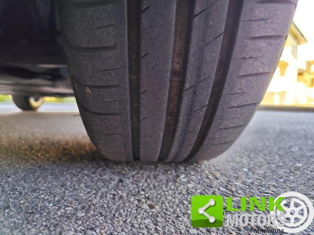 VOLKSWAGEN Polo 1.0 TSI R-Line GARANZIA DELLA CASA INCLUSA