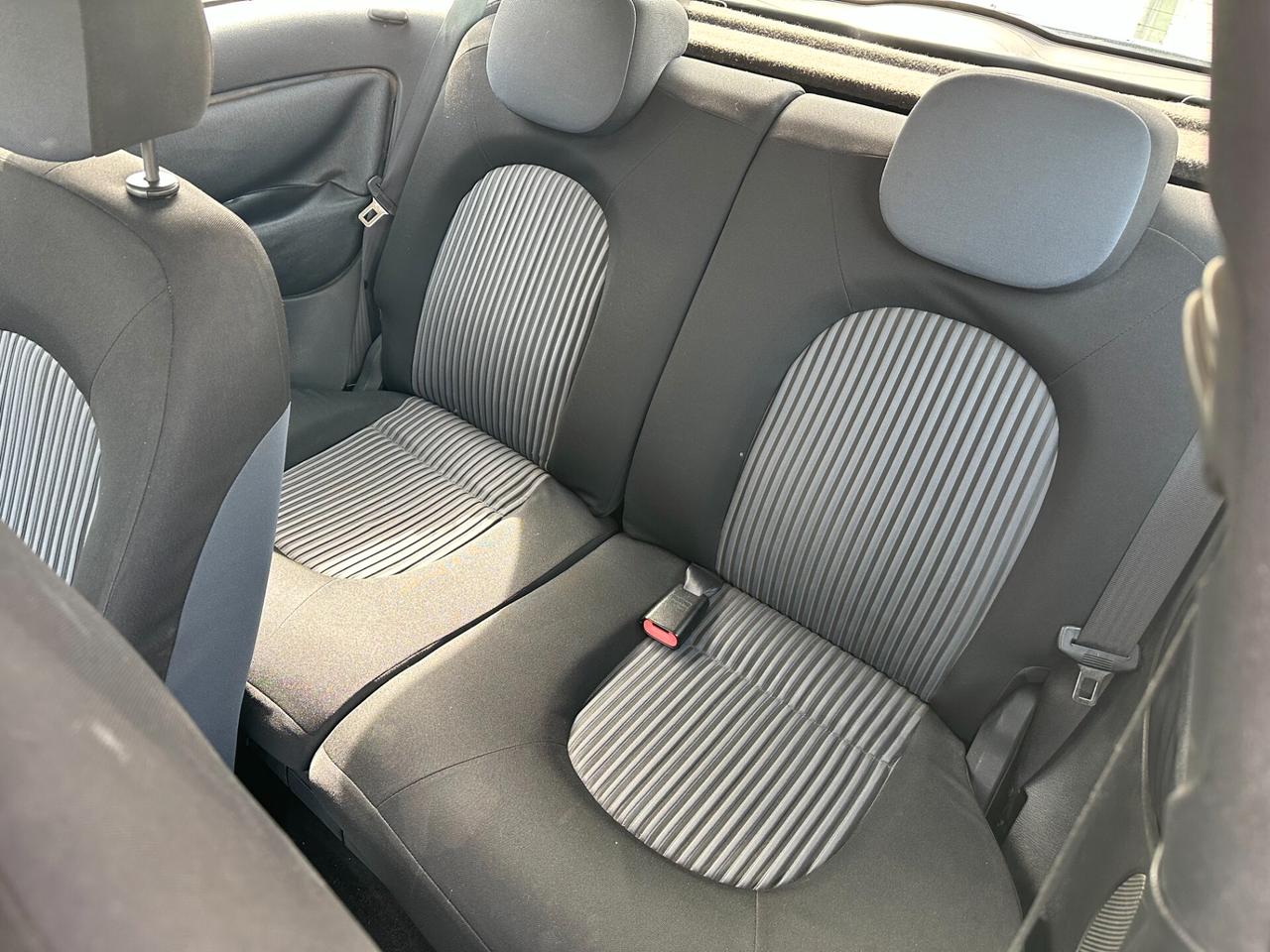 Lancia Ypsilon 1.3MJT*16V*ORO BIANCO*90CV*NEOPATENTATI*