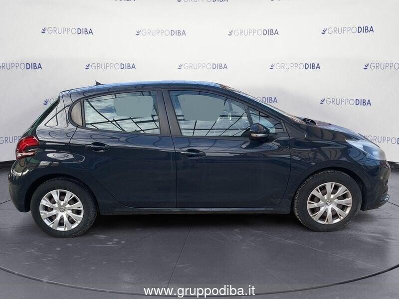 Peugeot 208 I 2015 Benzina 5p 1.2 puretech Active 82cv