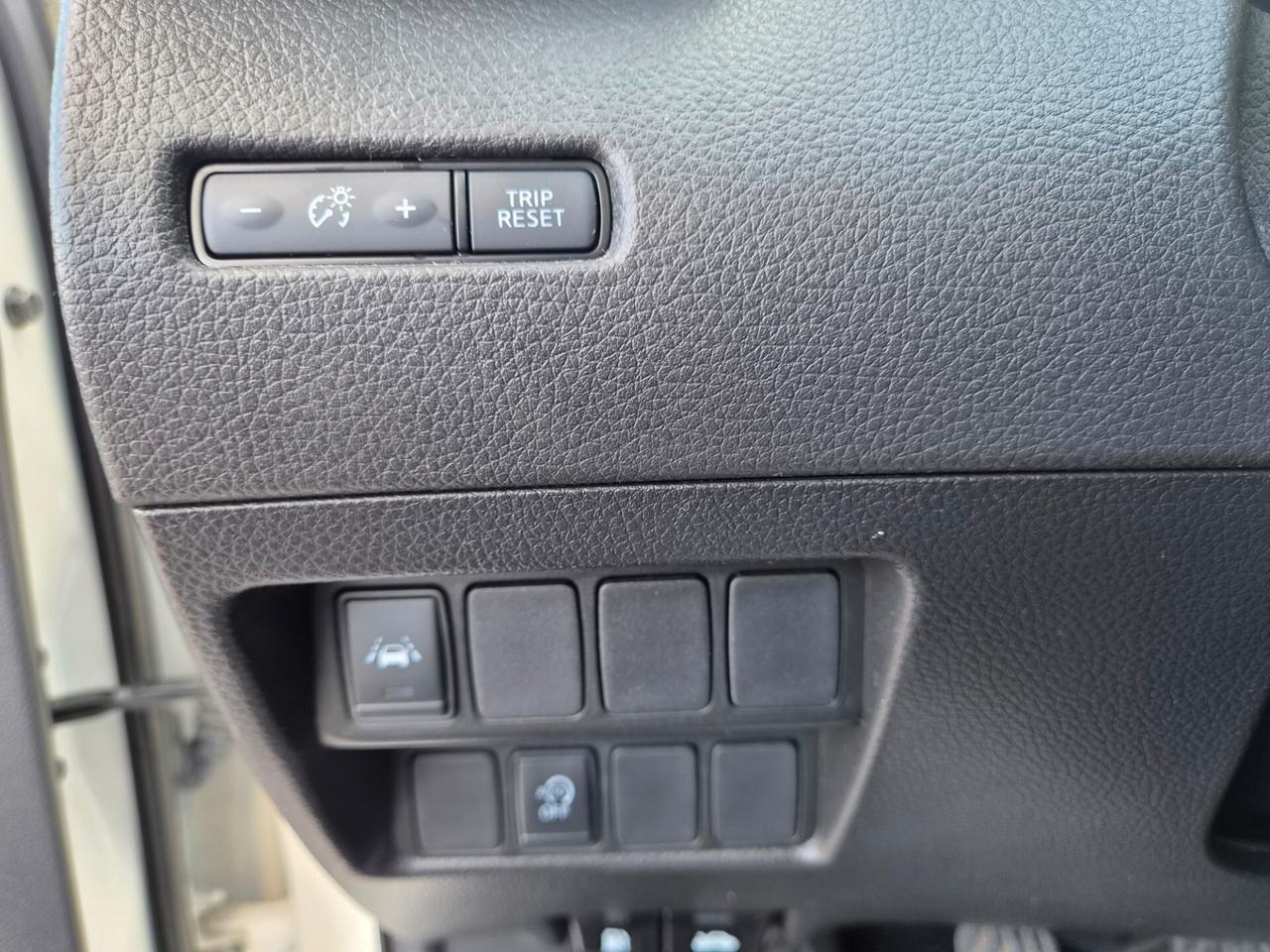 Qashqai 1.3 DIG-T 140 CV N-Connecta