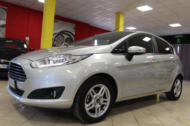 FORD Fiesta 1.2 60CV 5 porte 70000 Km !!! OK NEOPATENTATI