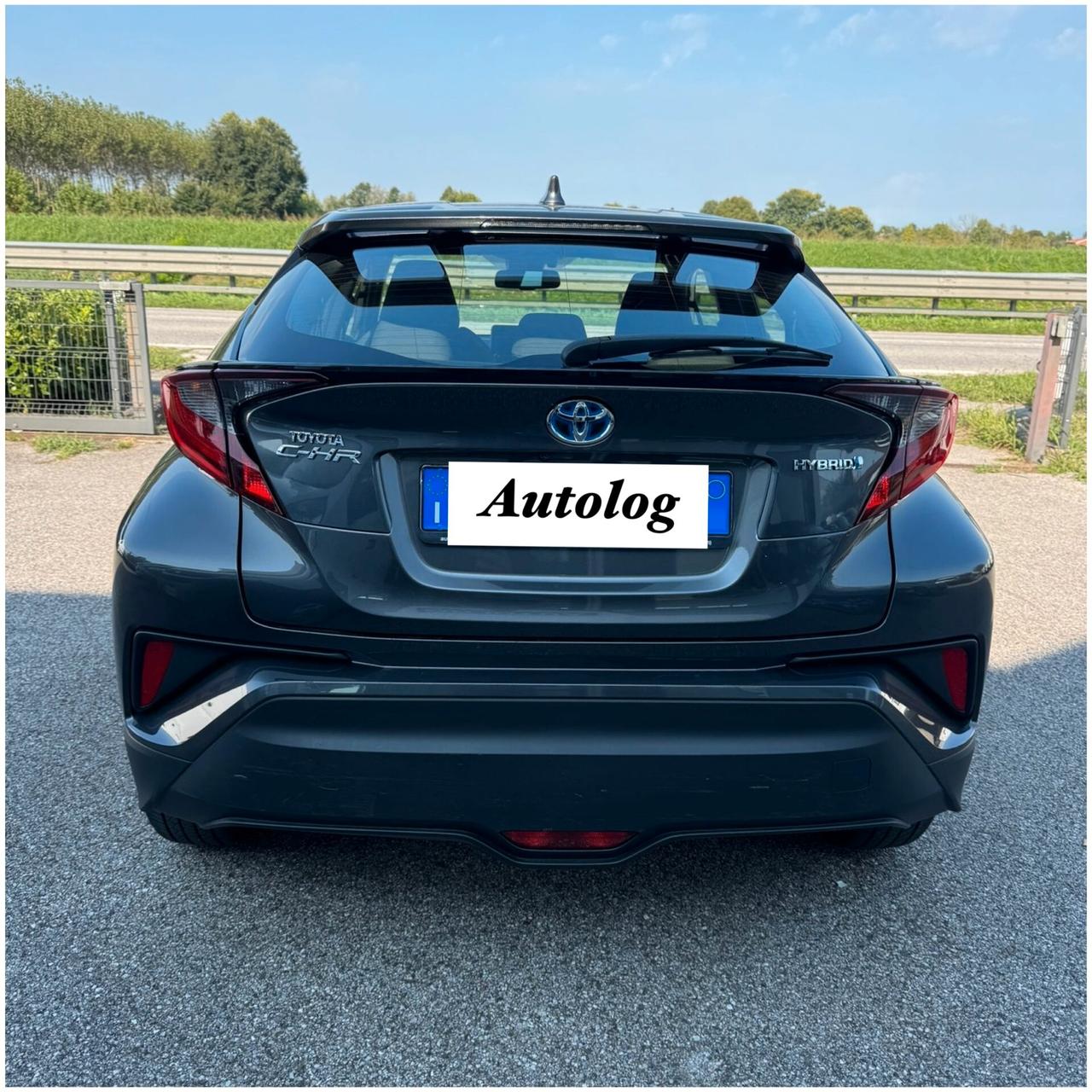 Toyota C-HR 1.8 Hybrid E-CVT Business