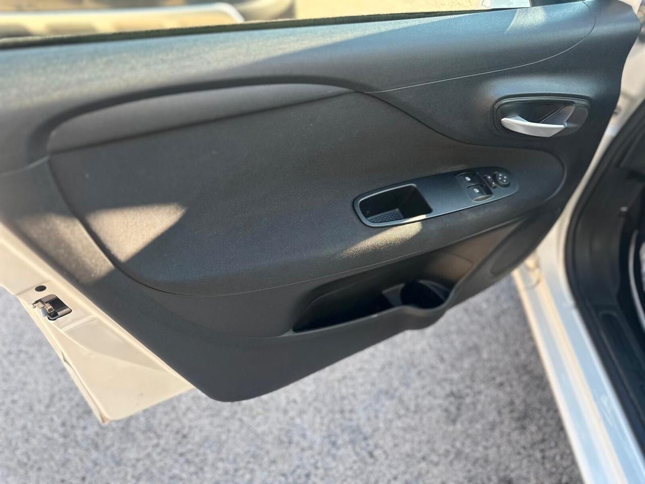 Fiat Punto 1.3 MJT II 75 CV 5 porte Lounge