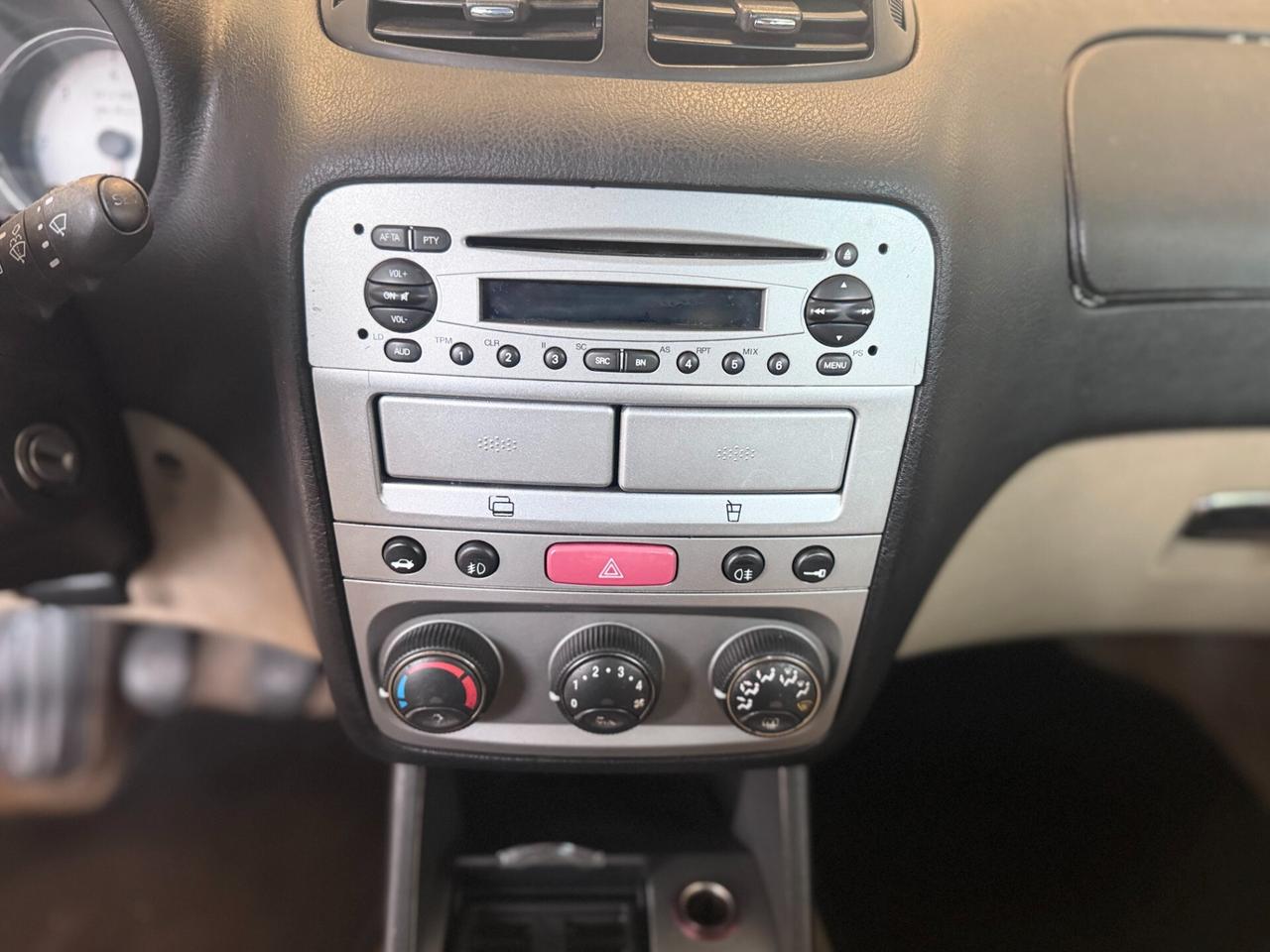 Alfa Romeo 147 1.9 JTD M-JET 16V 3 porte Exclusive