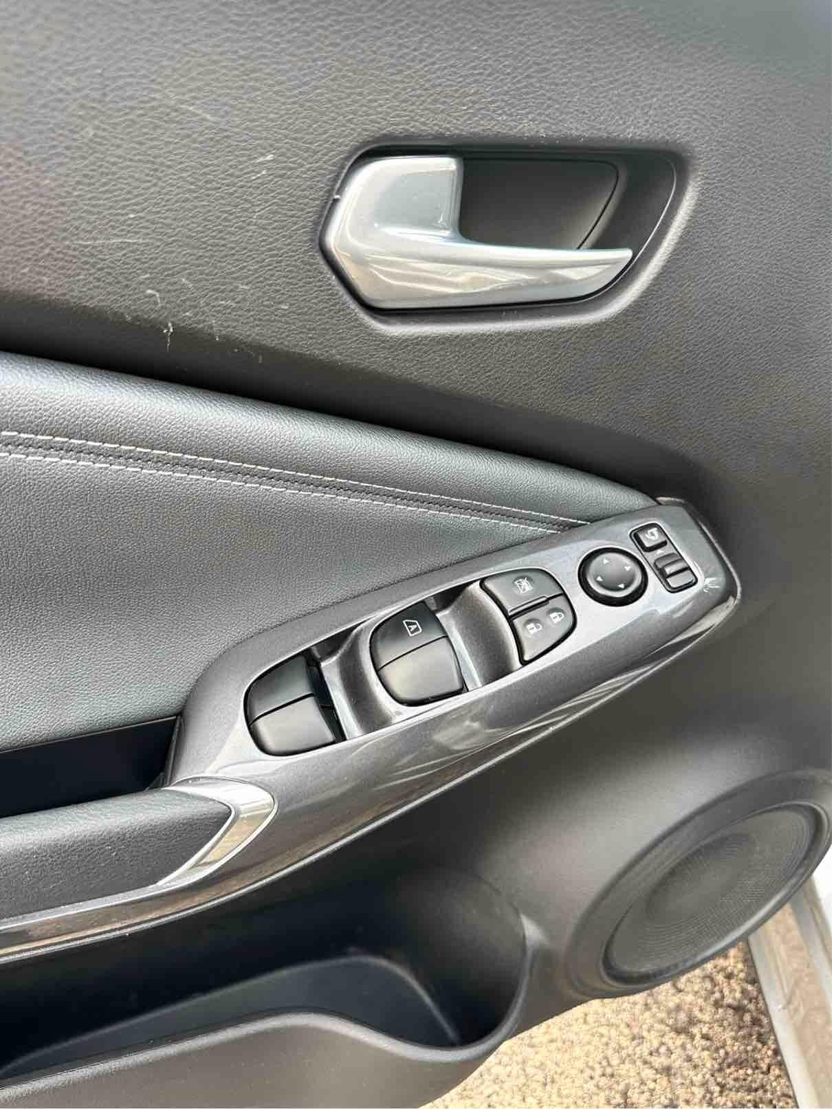 Nissan Juke 1.0 DIG-T 114 CV DCT N-Connecta