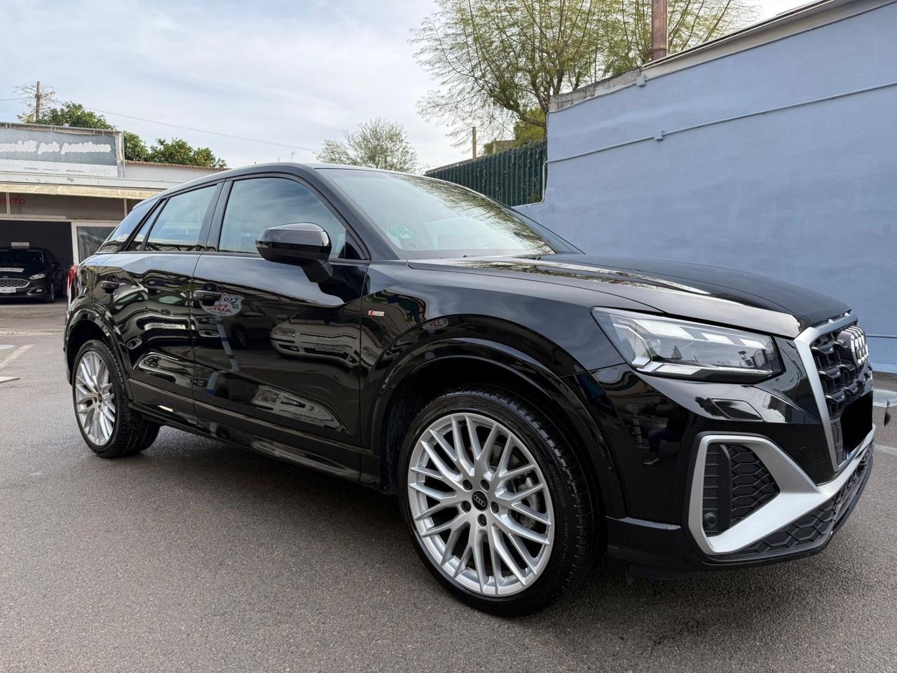 AUDI Q2 35 TDI S LINE - FULL LED - COCKPIT