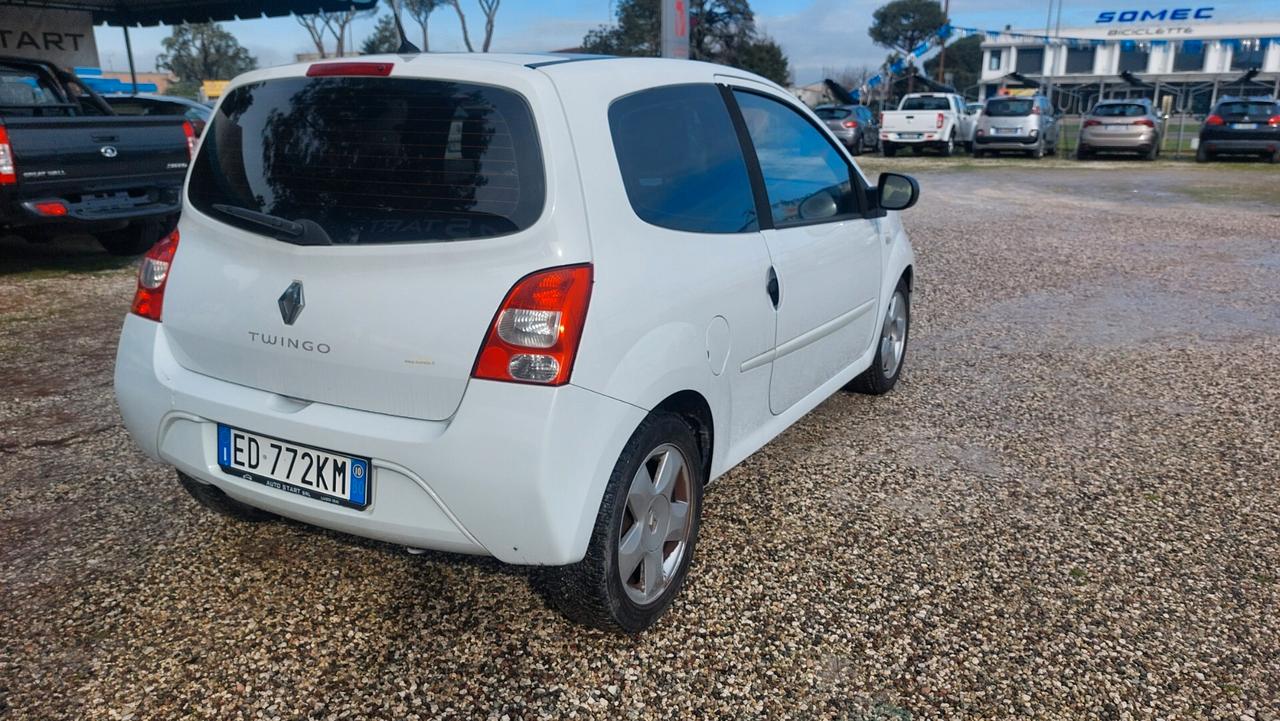 Renault Twingo 1.2 16V TCE Dynamique