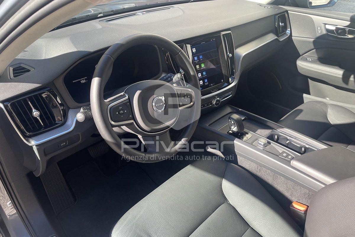 VOLVO V60 B4 (d) automatico Ultimate Dark