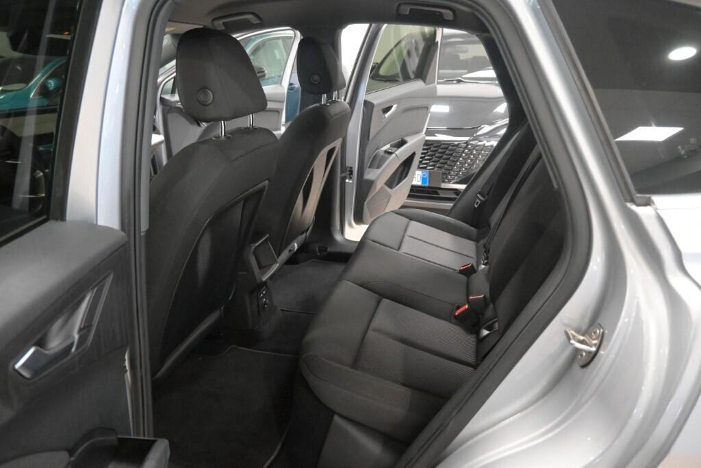 Audi Q4 35 e-tron Business