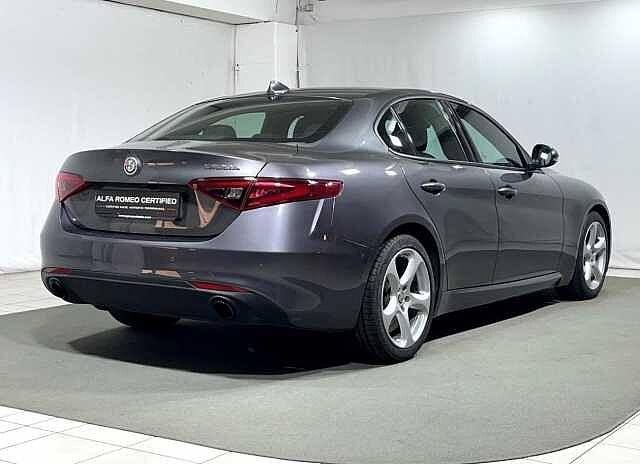 Alfa Romeo Giulia 2.2 Turbodiesel 160 CV AT8 Super