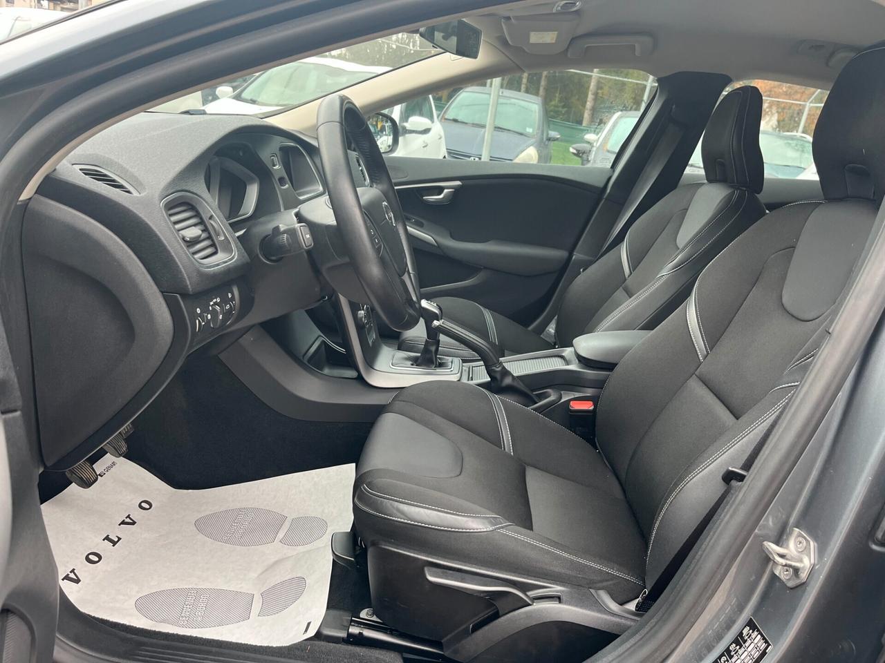 Volvo V40 D2 Business