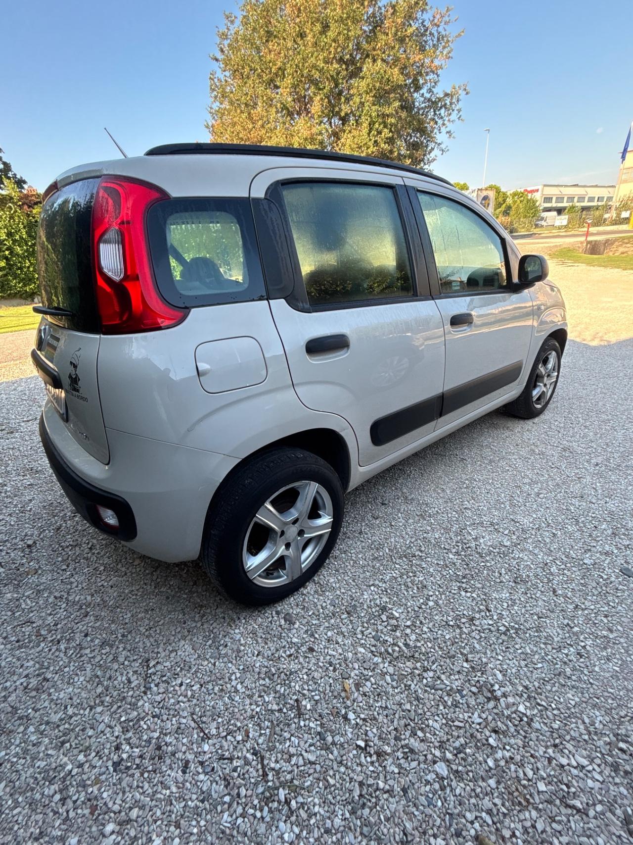 Fiat Panda 0.9 TwinAir Turbo Natural Power Lounge