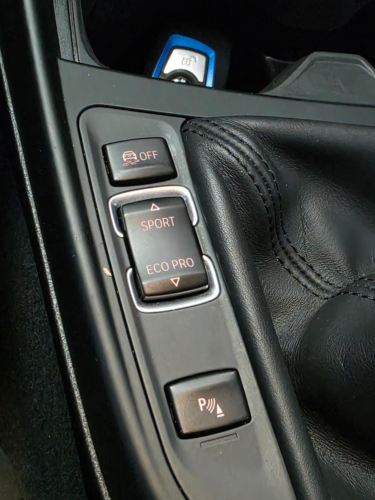 Bmw Serie 1 116d M-Sport Blu Estoril + Tetto