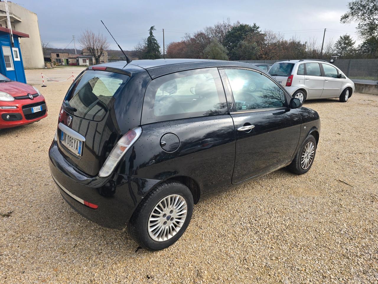 Lancia Ypsilon 1.2 Argento benzina 51kw