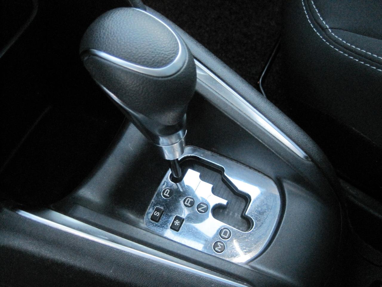 Peugeot 208 PureTech Turbo 110 EAT6 S&S 5 porte Allure