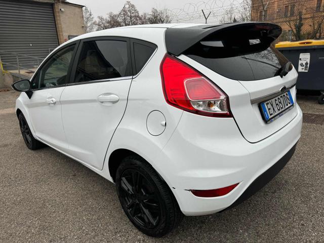 FORD Fiesta 143,823km neopatentati Bellissima benzina/gpl 1.4