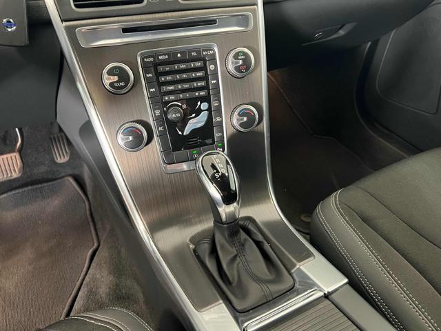 VOLVO XC60 D4 Geartronic Business