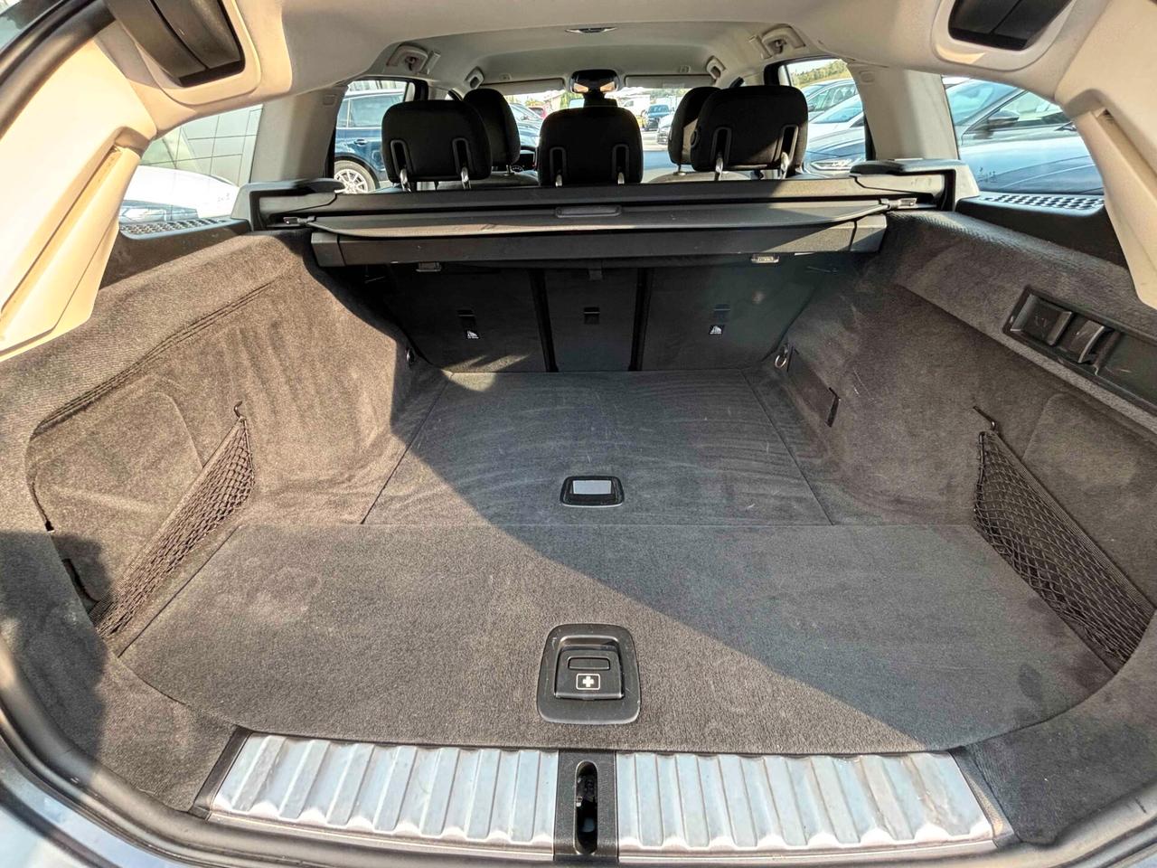 Bmw 318 318d Touring Business Advantage aut.