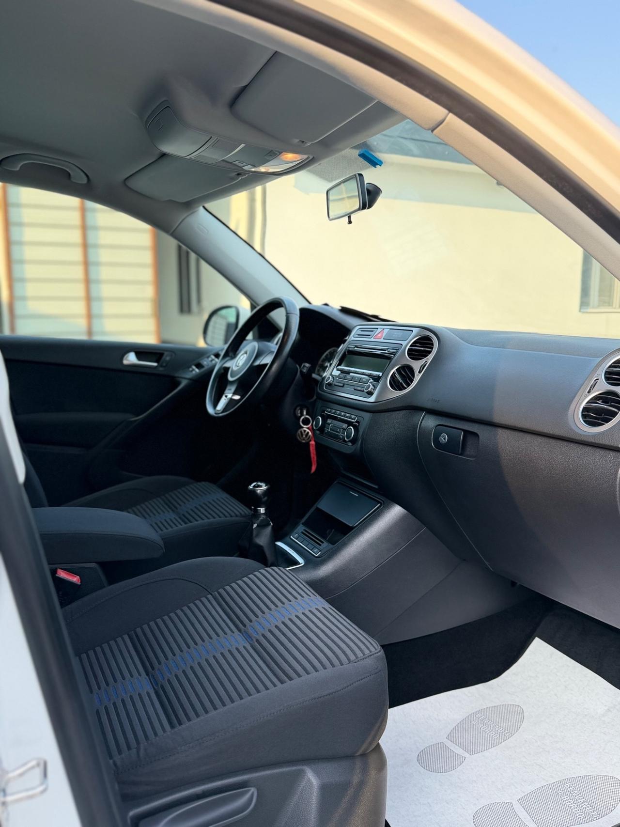 Volkswagen Tiguan 2.0 TDI DPF 4MOTION Sport & Style