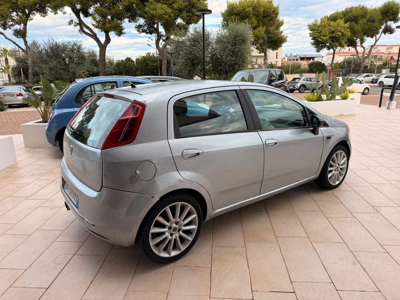 Fiat Grande Punto 1.3 MJT 75 CV 5 porte Dynamic