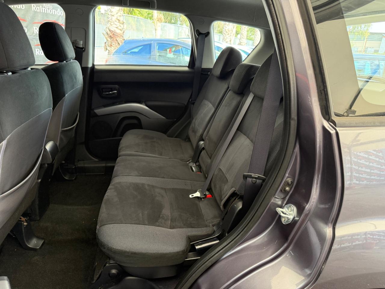 Mitsubishi Outlander 2.0 DI-D Intense DPF