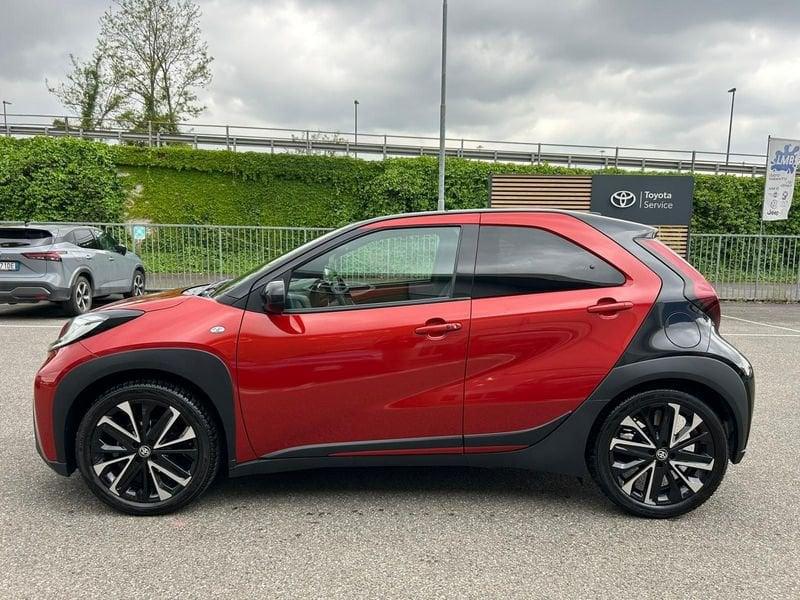 Toyota Aygo X 1.0B (72 CV) Lounge S-CVT