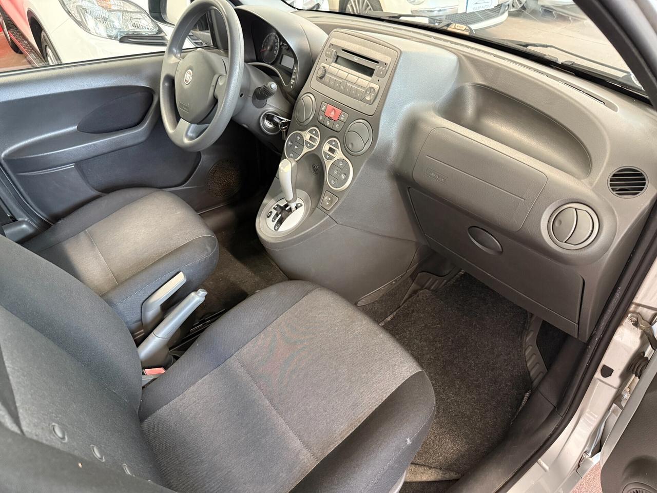 Fiat Panda 1.2 AUTOMATICA - OK NEOPATENTATI