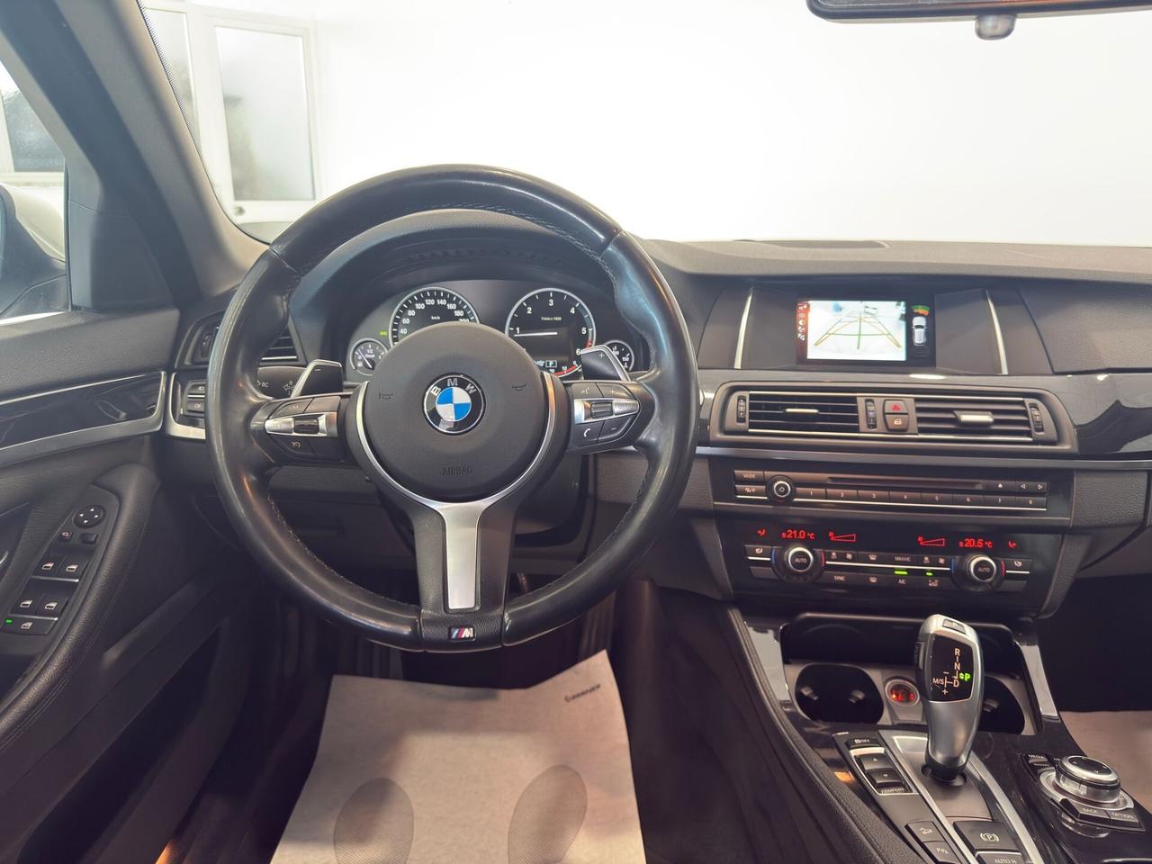 BMW 520d xDrive Touring Luxury - 190cv * Pelle * Navi * History service BMW