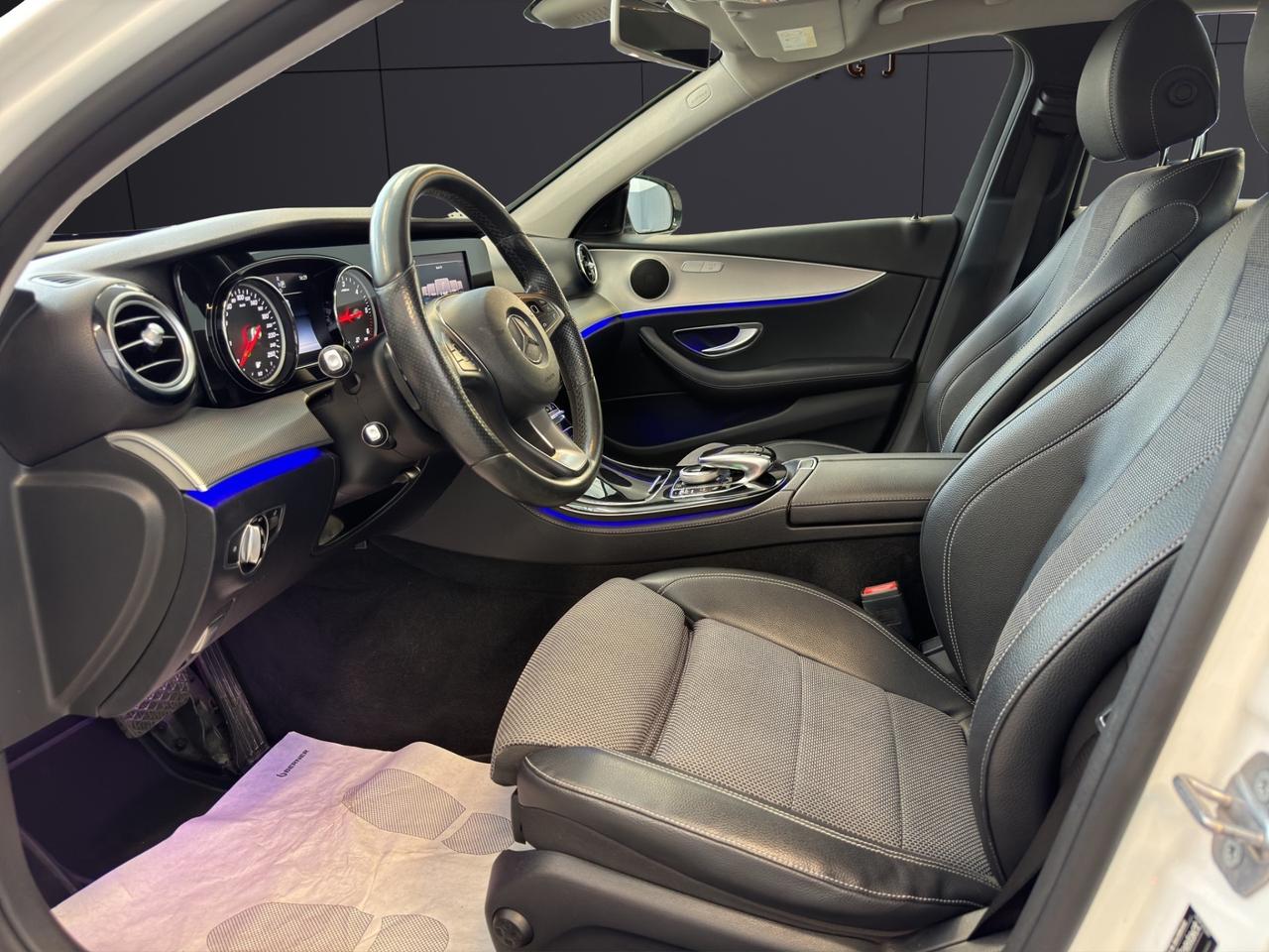 Mercedes-benz E 220 d Auto Business Sport