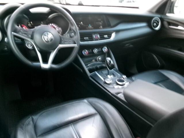 Alfa Romeo Stelvio 2.2 Turbodiesel 210 CV AT8 Q4 Executive