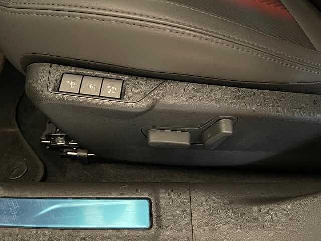 Alfa Romeo Junior 1.2 136 CV Hybrid eDCT6