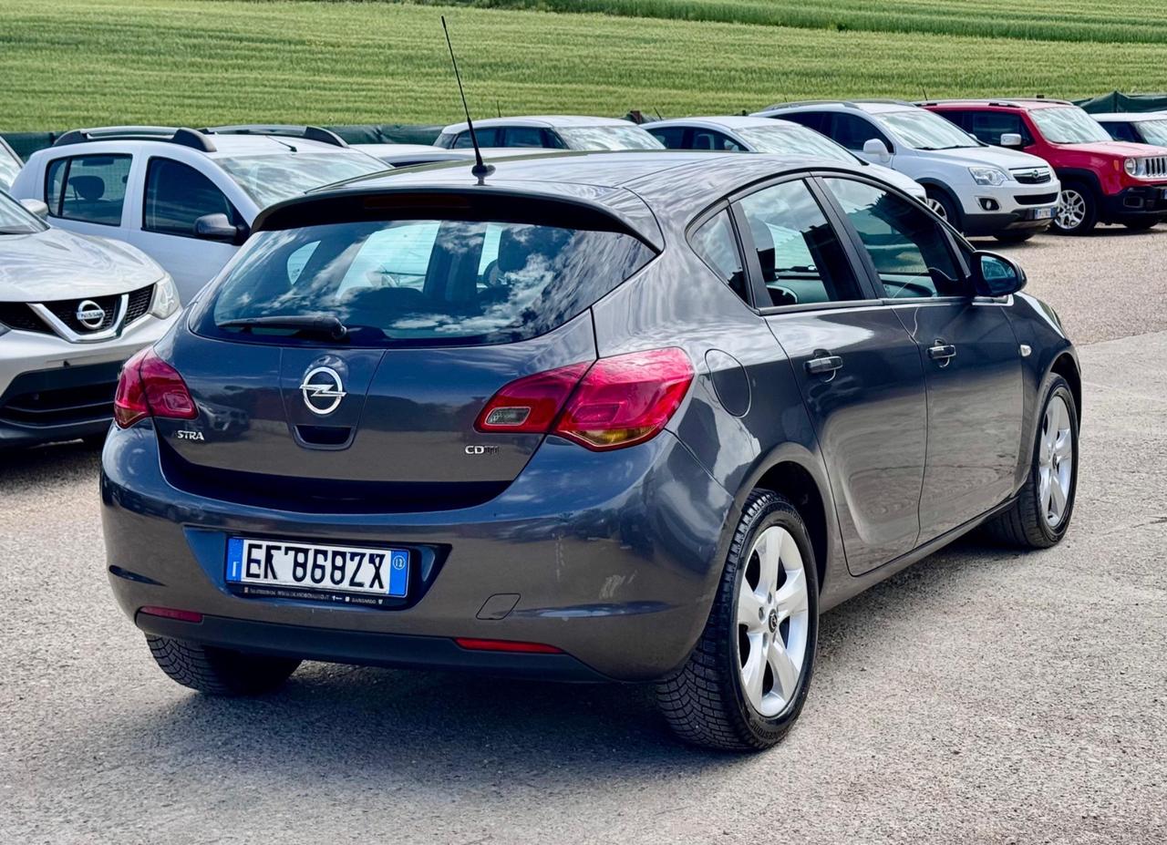 Opel Astra 1.7 CDTI 125CV 5 porte Cosmo