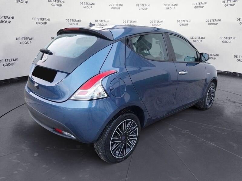 Lancia Ypsilon Ypsilon 1.2 Silver Gpl 69cv