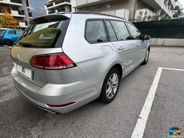 VOLKSWAGEN Golf Variant 2.0 TDI DSG Business BlueMotion Technology