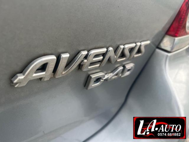TOYOTA - Avensis