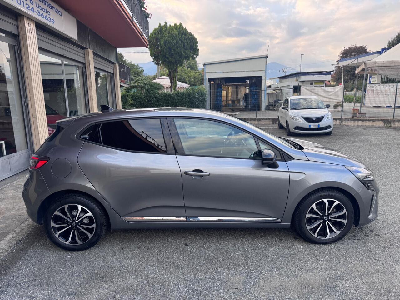Renault Clio TCe 90 CV 5 porte Techno