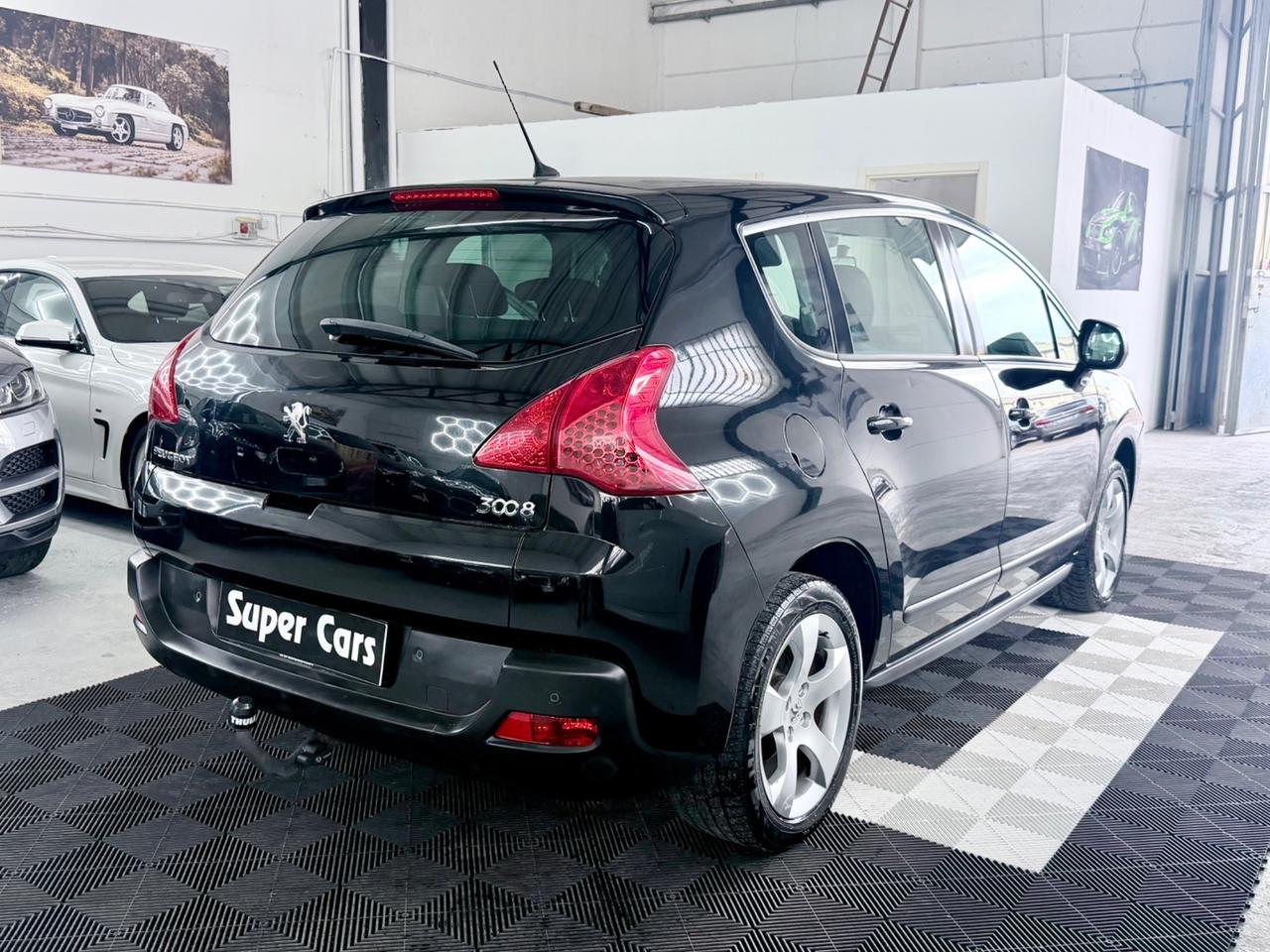 Peugeot 3008 1.6HDi 112CV cambio robotizzato Automatica