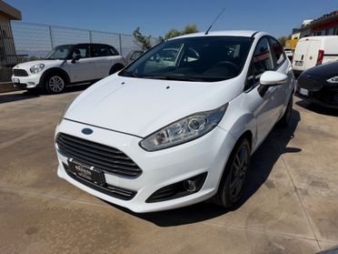Ford Fiesta 1.5 TDCi 75CV 5 porte Black & White Edition