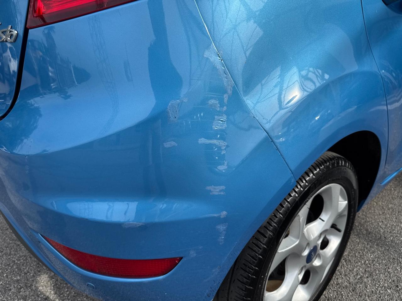 Ford Fiesta 1.4 TDCi 70CV 5 porte 2012