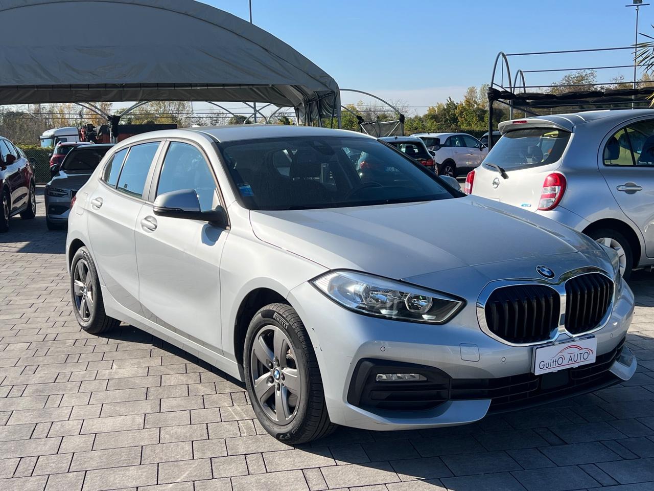 BMW 118i Business Advantage 140cv FINANZIABILE