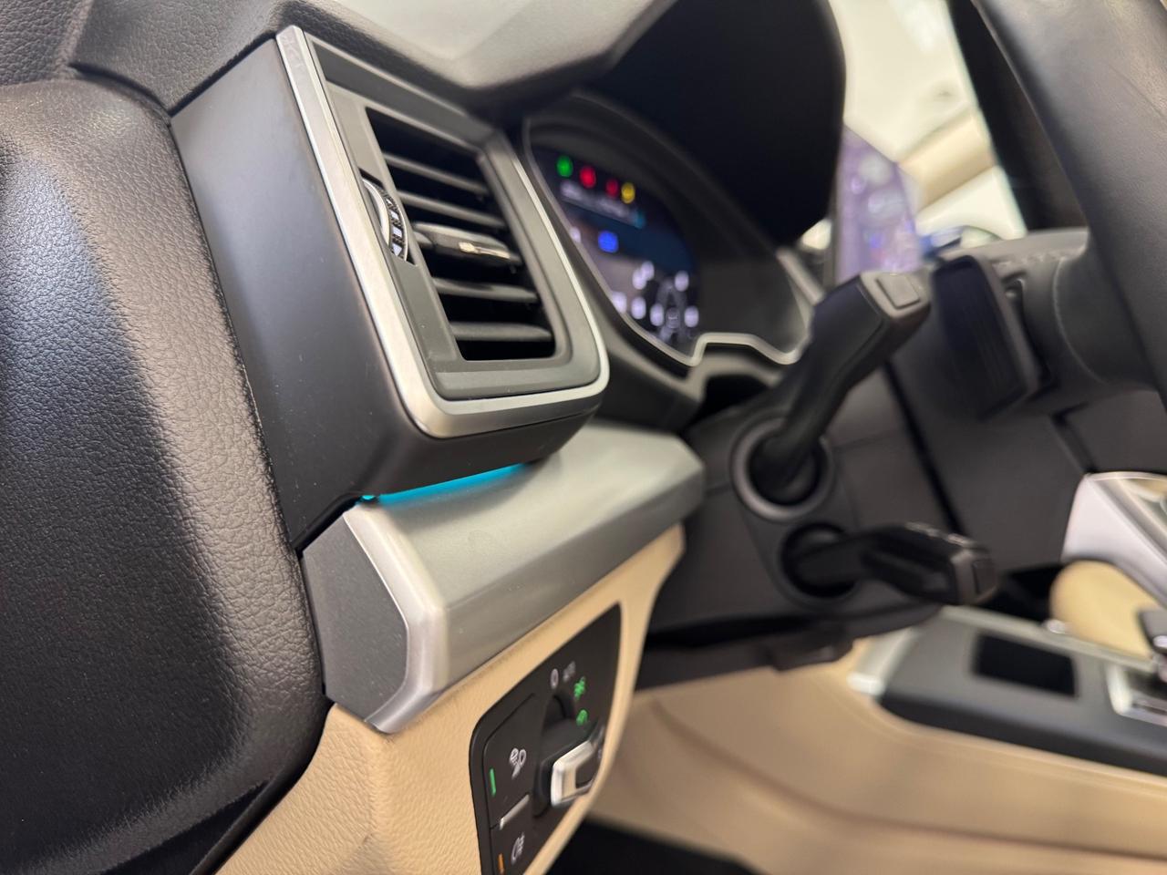 Audi Q5 50 TFSI e quattro S tronic Business