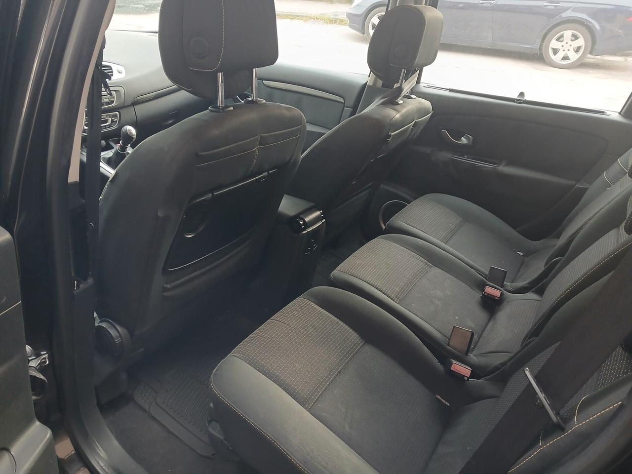 Scenic 1.5 dCi 110CV 7 POSTI