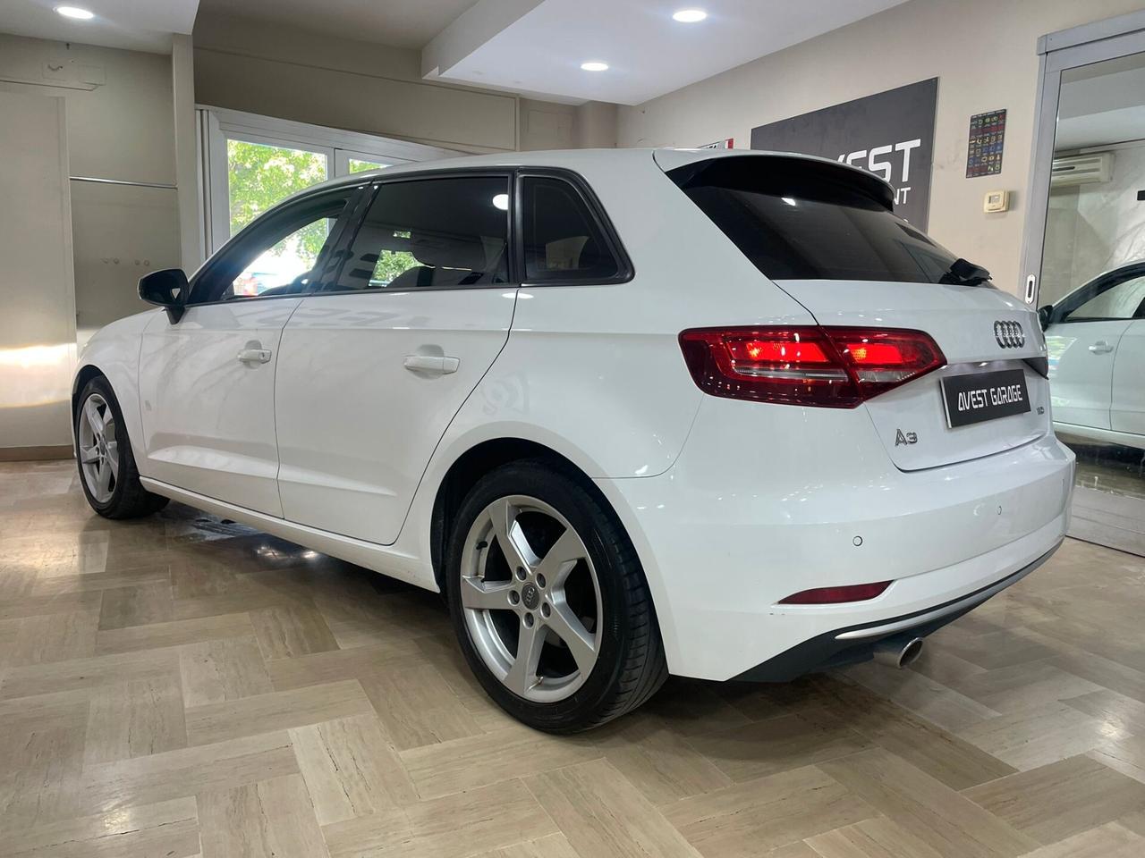 Audi A3 SPB 1.6 TDI 116 CV S tronic Sport