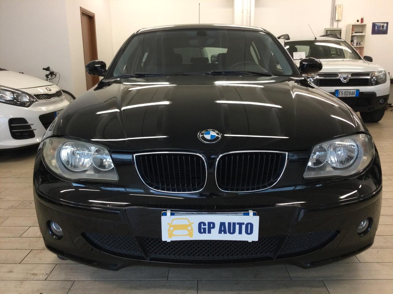 Bmw 116i cat 5 porte Shadow Line