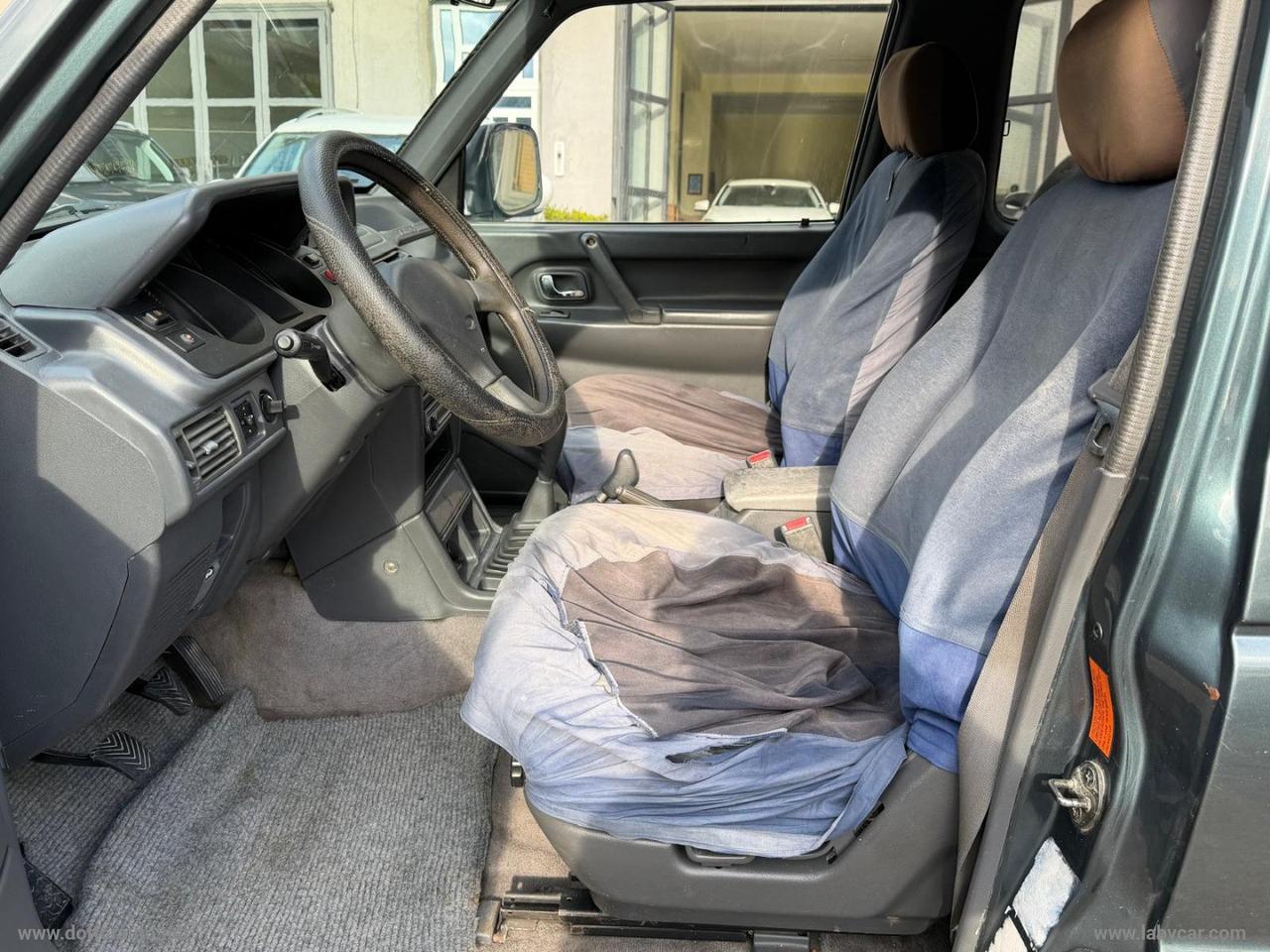 MITSUBISHI Pajero 2.5 TDI MT S.Select GL