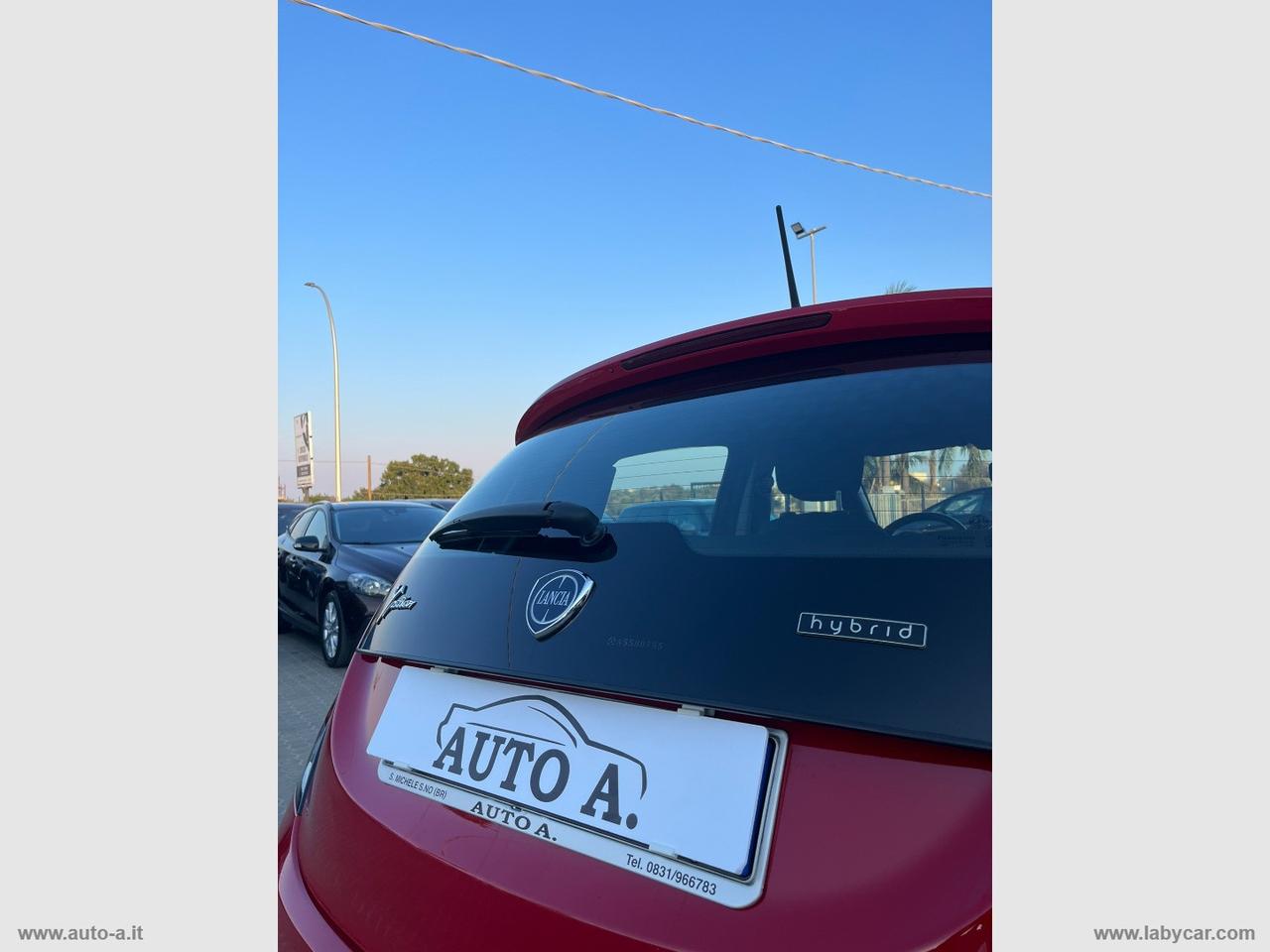 LANCIA Ypsilon 1.0 FireFly 5p.S&S Hybrid Silver Vecchio proprietario privato NO EX NOLEGGIO